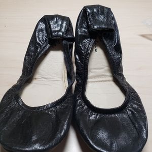 Black Storehouse flats, size 8